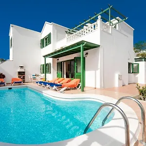 https://villa-isla-de-lobos.puertodelcarmen-hotels.org
